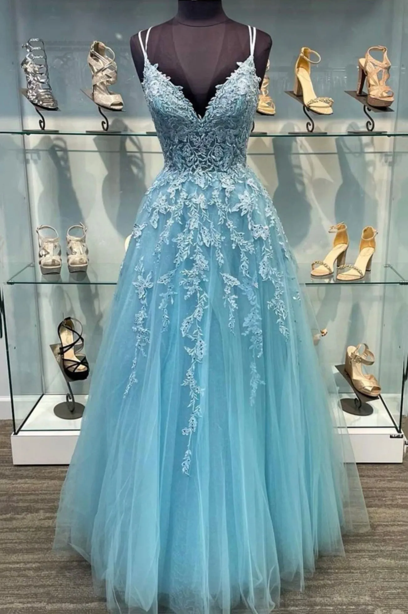 Blue V-Neck Tulle Long Prom Dresses, A-Line Evening Dresses with Lace