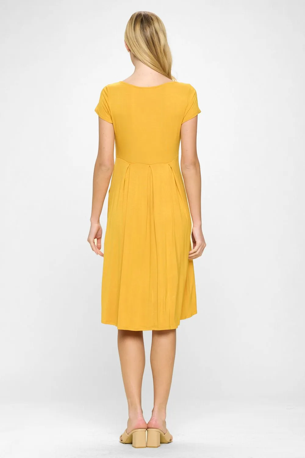 Claris A-line Knit Dress with Pockets