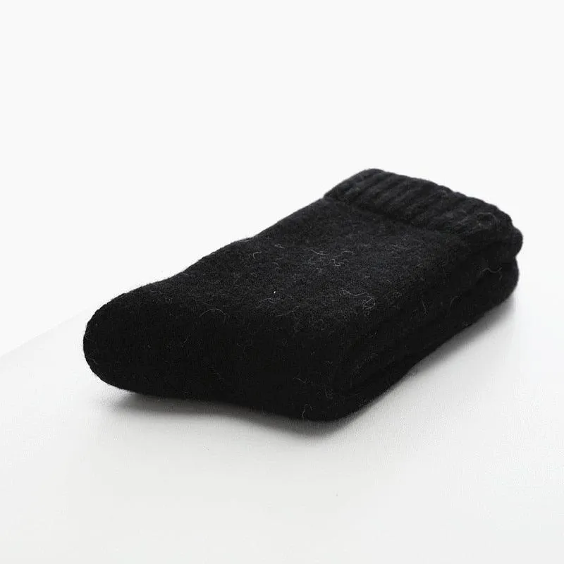 Elegant Men's Winter Wool-Rabbit Socks - Cozy Warmth and Style