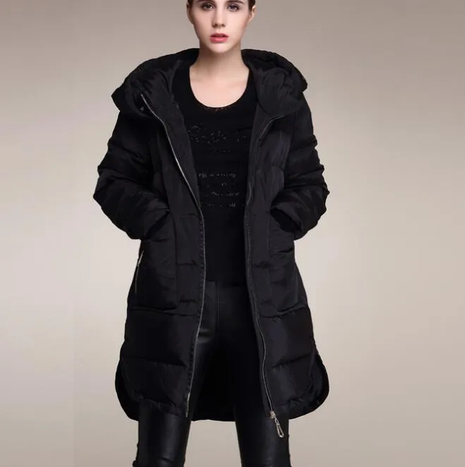 Hooded Loose Women Down Coat Winter 90% Duck Down Jackets With Large Pockets